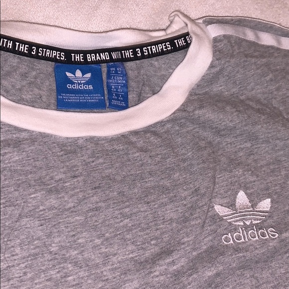 Grey men’s adidas shirt - Picture 2 of 3